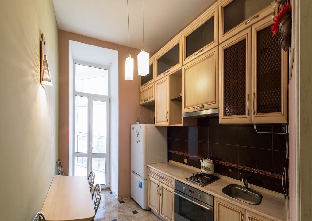 Apartment On Hutsulska 24H Electric Lviv Kültér fotó